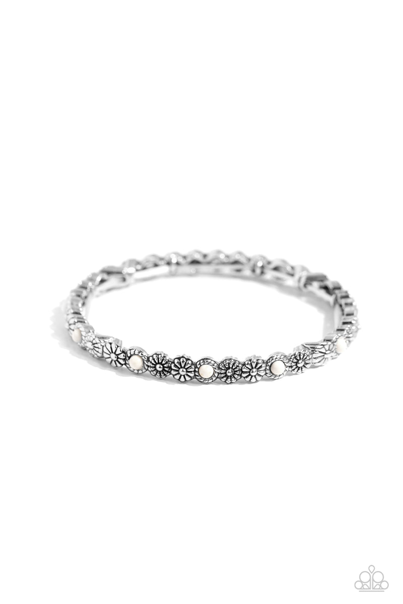 five-dollar-jewelry-floral-fast-lane-white-bracelet-paparazzi-accessories
