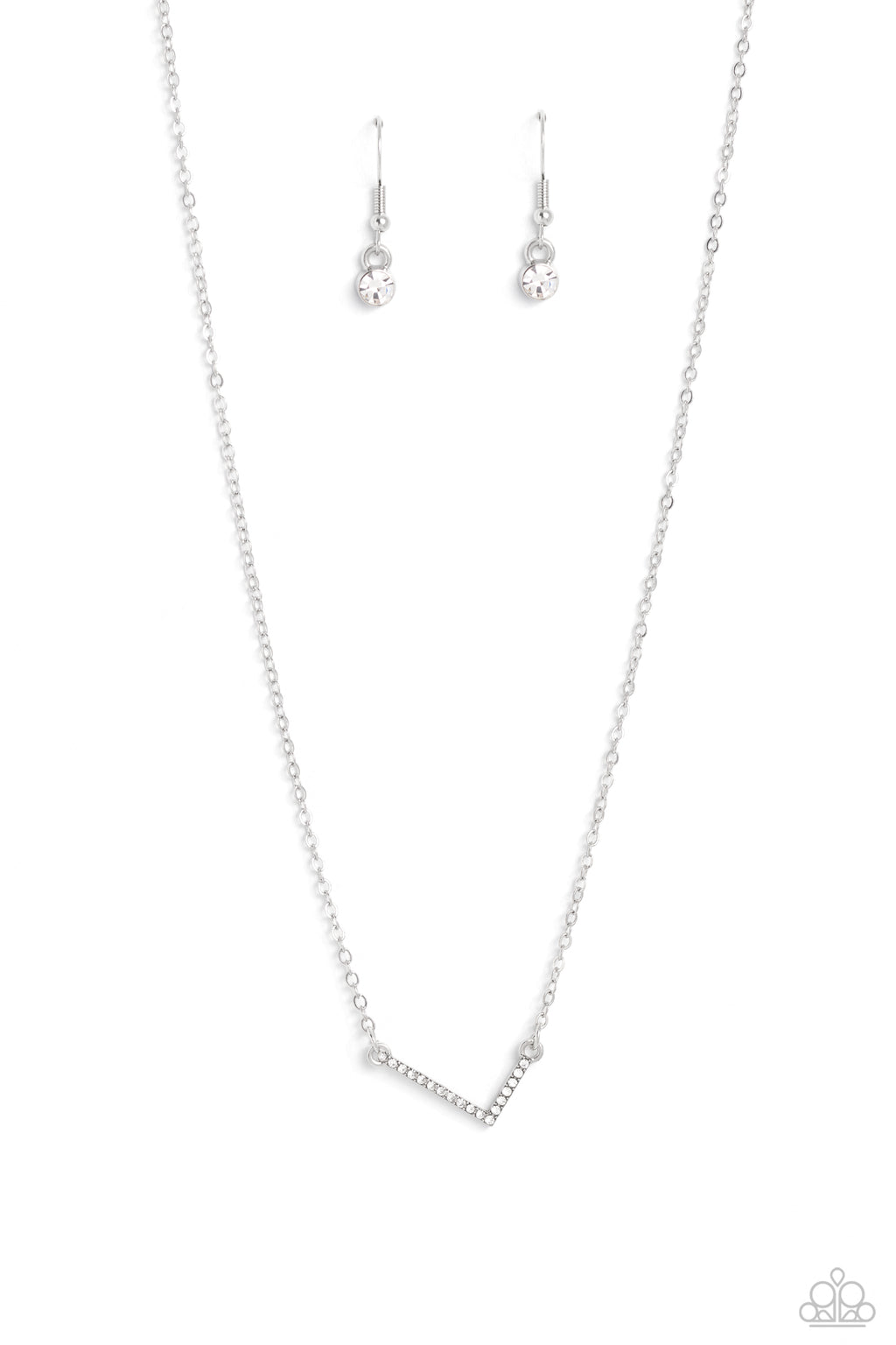 five-dollar-jewelry-initially-yours-l-white-paparazzi-accessories