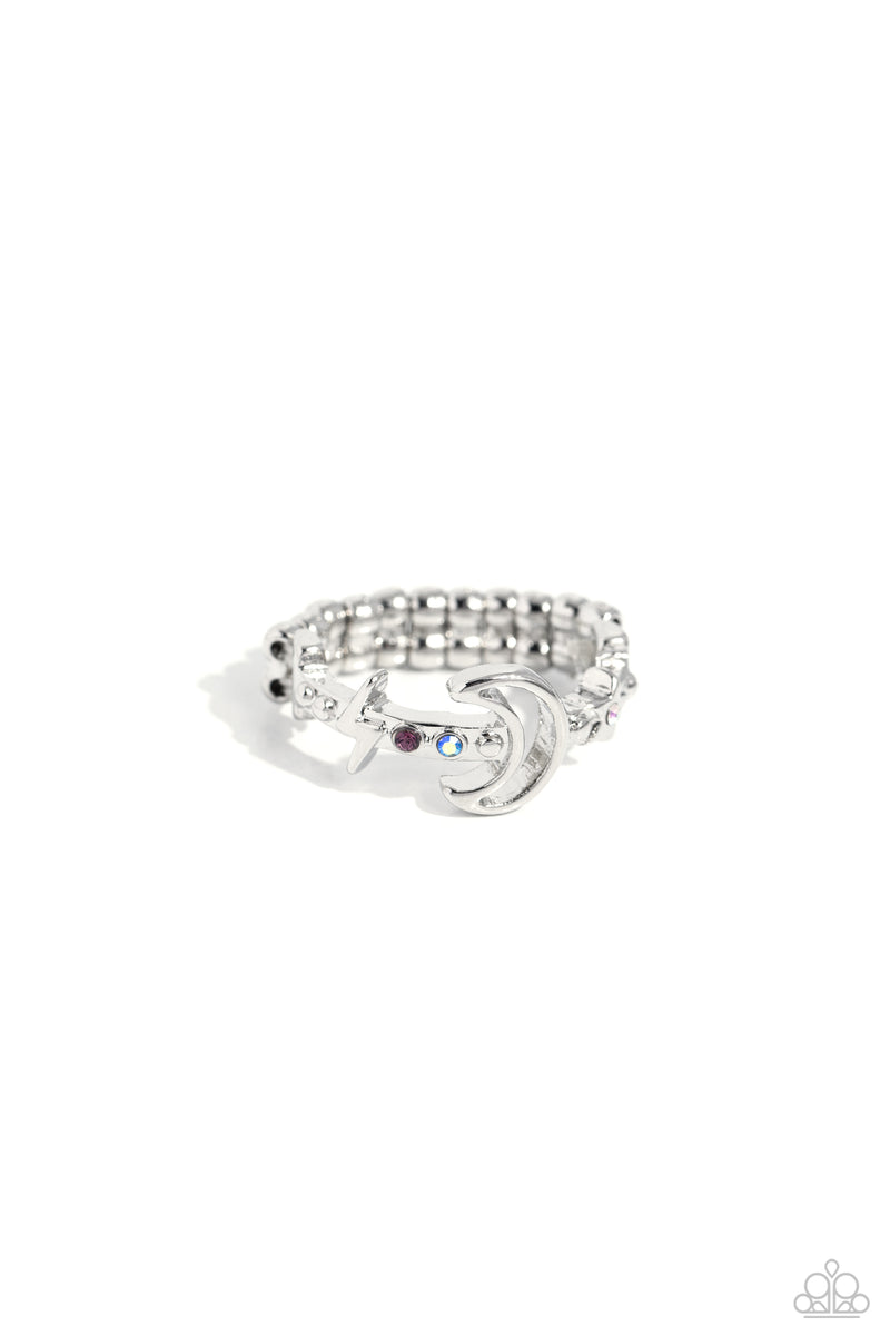 five-dollar-jewelry-modeling-moon-purple-ring-paparazzi-accessories
