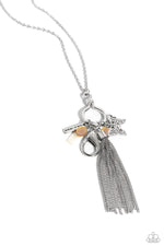 five-dollar-jewelry-shell-ebrity-showcase-white-paparazzi-accessories