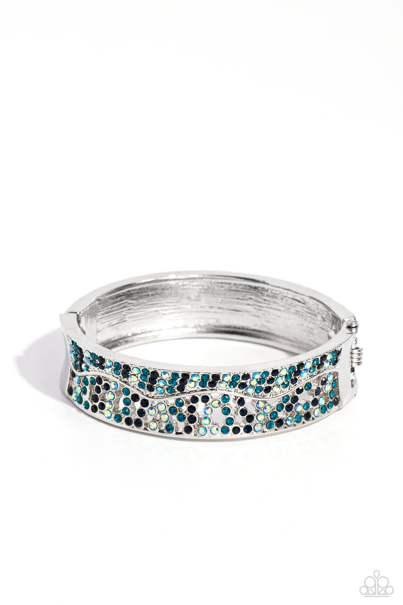 five-dollar-jewelry-wavy-whimsy-blue-bracelet-paparazzi-accessories