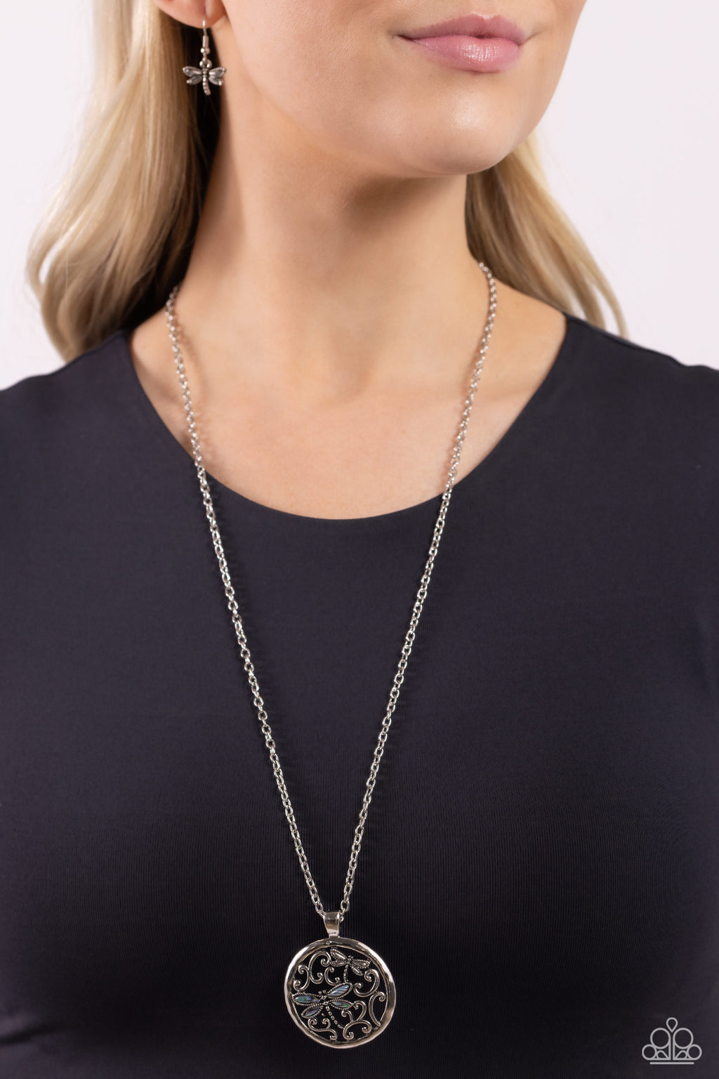 Dragonfly Daydream - Blue Necklace - Paparazzi Accessories