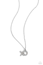 five-dollar-jewelry-xo-showcase-white-necklace-paparazzi-accessories