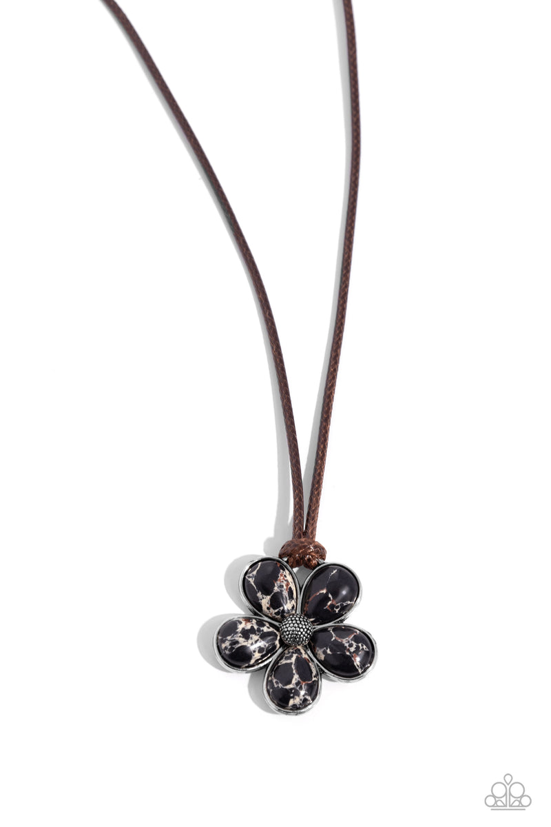 five-dollar-jewelry-budding-badlands-black-necklace-paparazzi-accessories